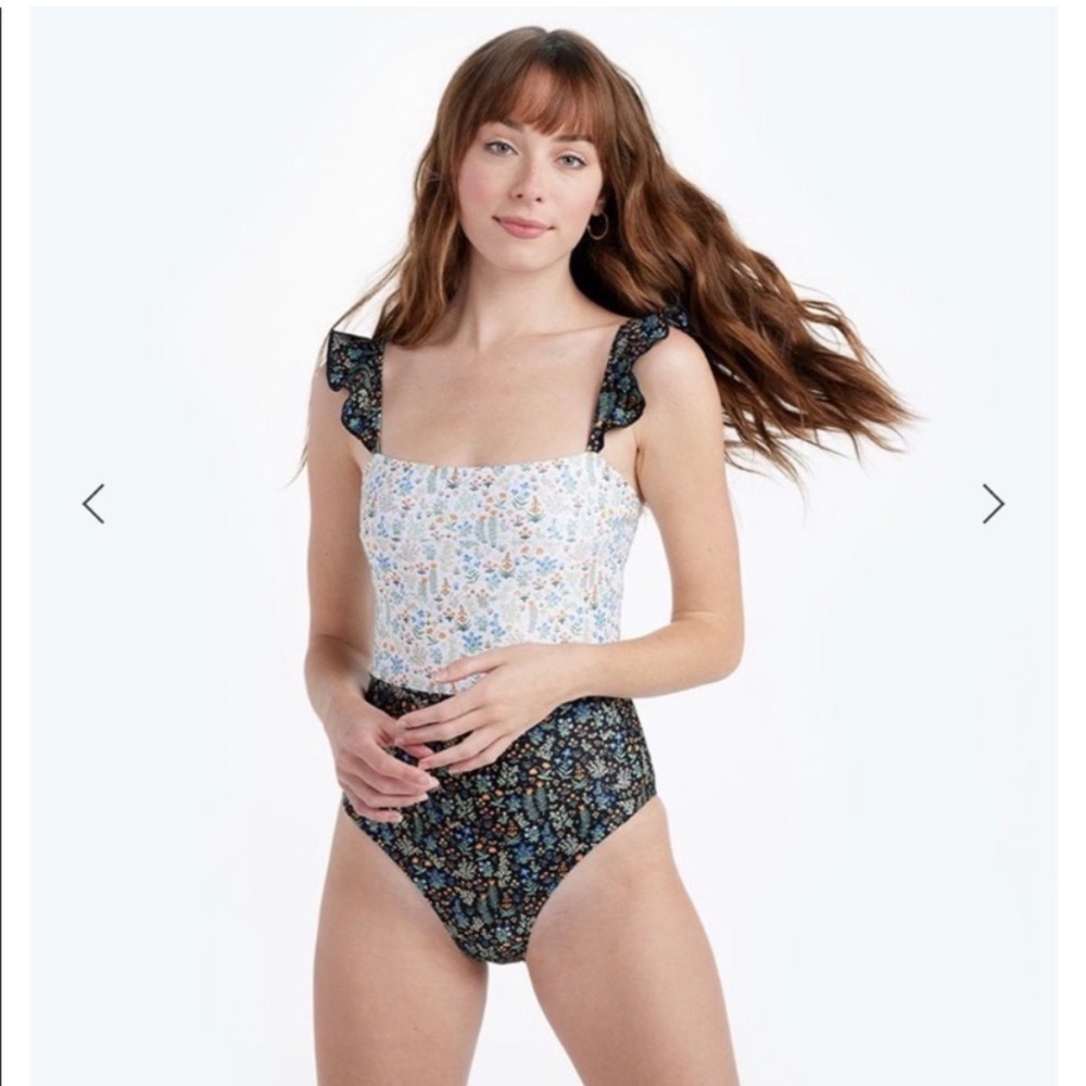 Summersalt rifle paper co Menagerie Ruffle Oasis One-Piece swimsuit size 4